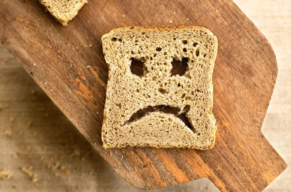 🍞 Почему хлеб черствеет?