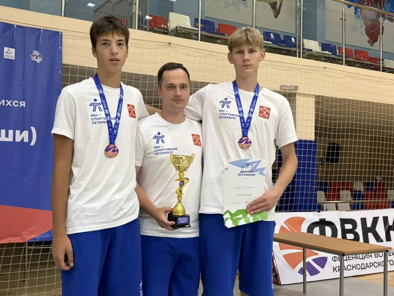 🤩Команда Санкт-Петербурга с игроками «Зенита-2» в составе заняла 3-е место на Спартакиаде!

📝Подро