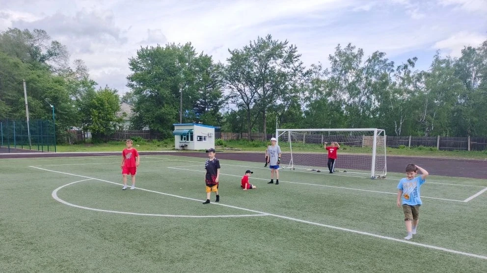 💪⚽⛹Спорт – это жизнь!
Это легкость движенья.
Спорт вызывает у всех уваженье.
Спорт продвигает всех 