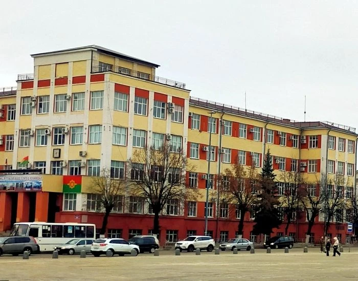 🔹Внимание, водители! В Клинцах на два дня закроют ж/д переезд на 174 км