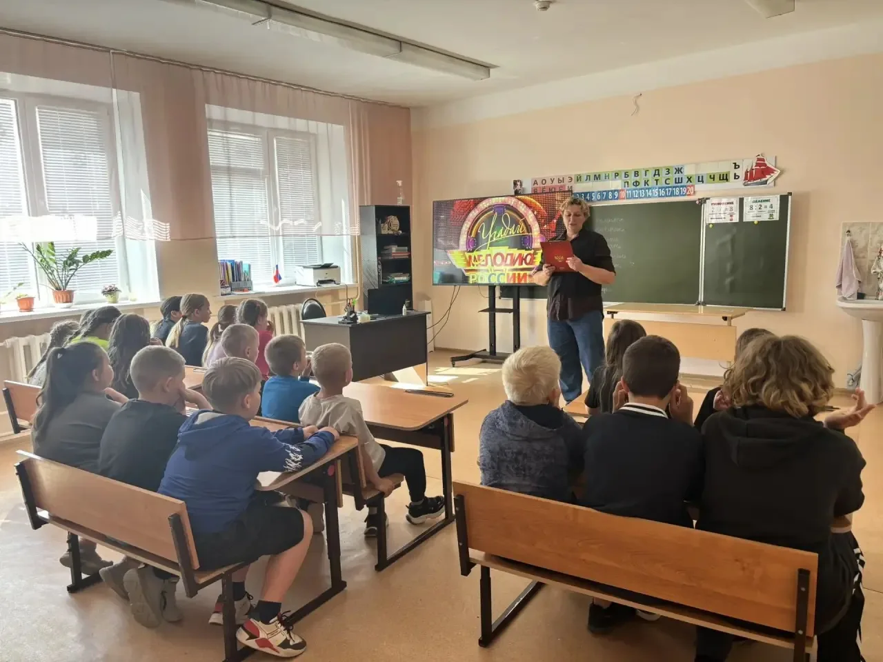 «Бригантина» в эфире: день 17 — музыка, память и порядок 🎶🕊️🧼