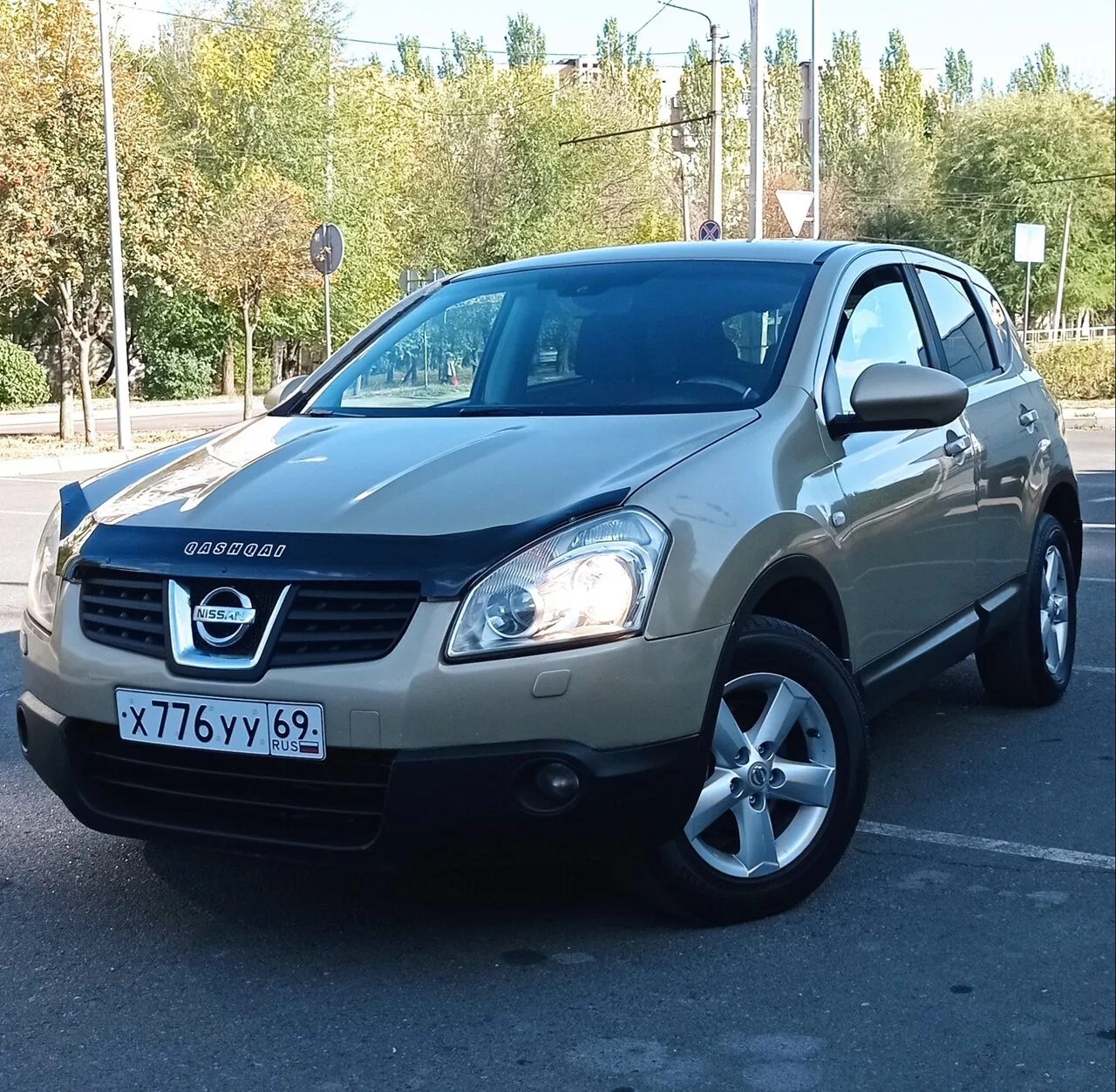 Продам Nissan Qashqai 2.0 AT, 2007 год