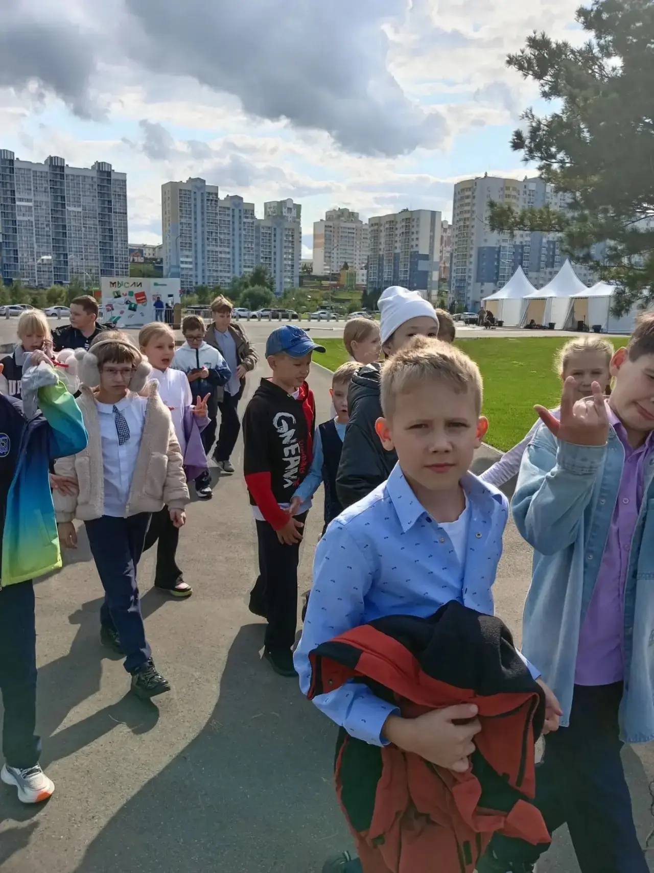 📆4 сентября для учеников 3«А» и 3«Б» классов обычный урок литературного чтения преврат...