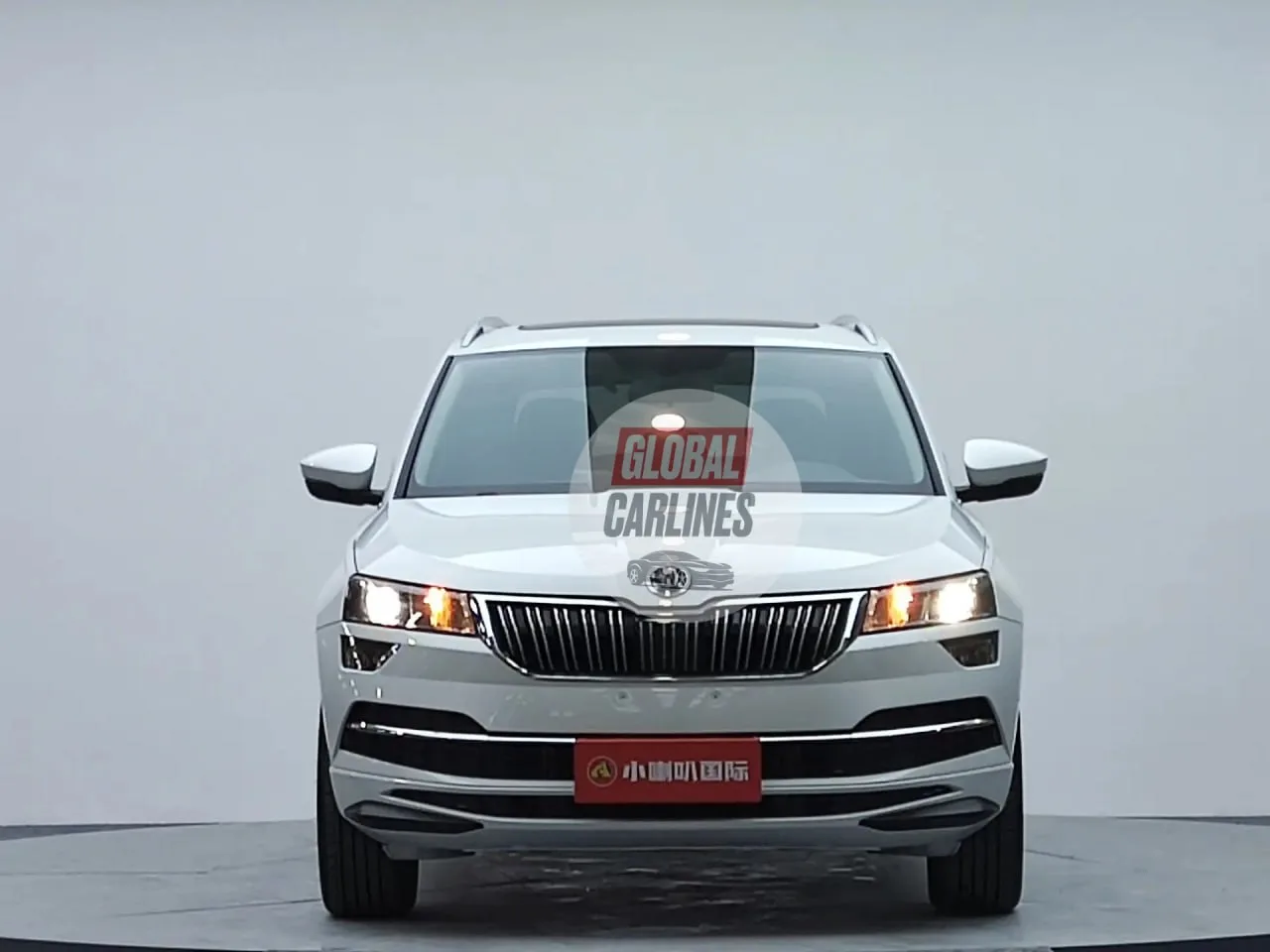 Skoda Karoq TSI280 из Китая: стильный кроссовер по выгодной цене!  • 2023/04 (Китай) • 1.4 л. бензин