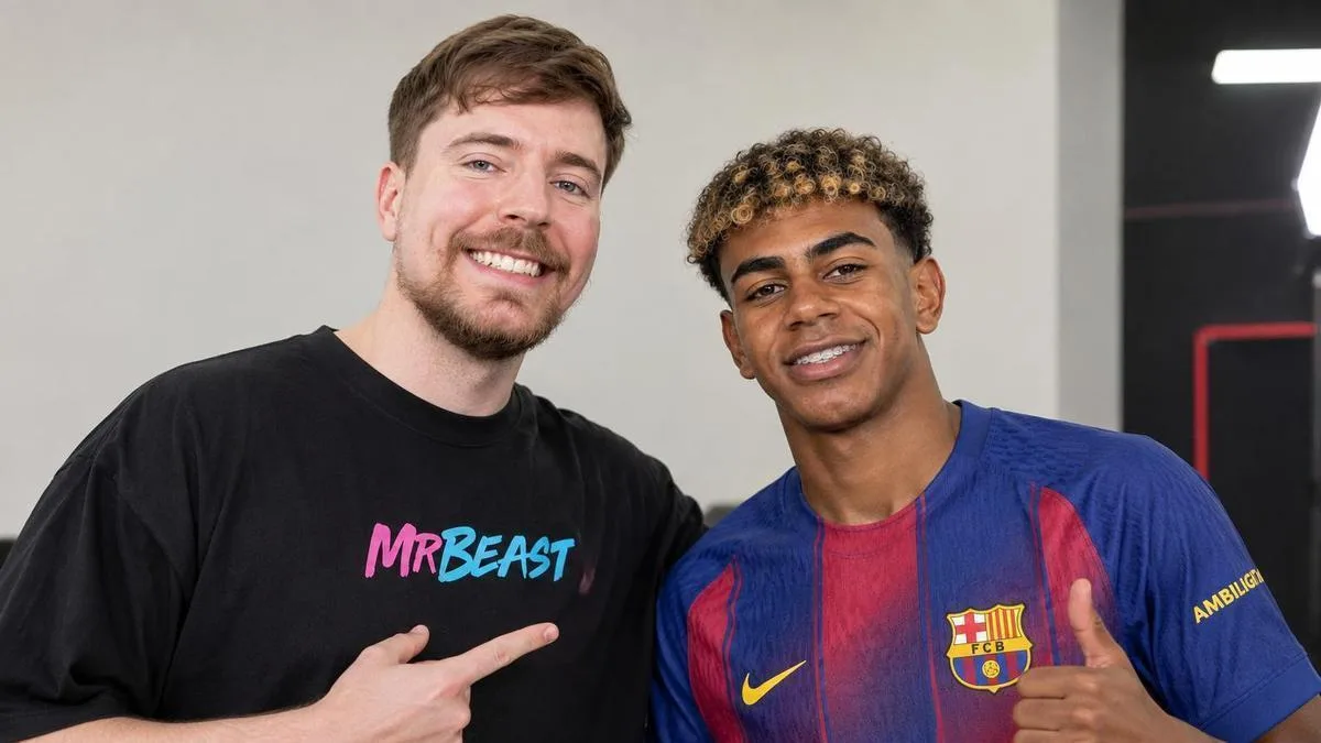 Ламин Ямаль вчера должен был принять участие в съемках с MrBeast в Барселоне! 👀