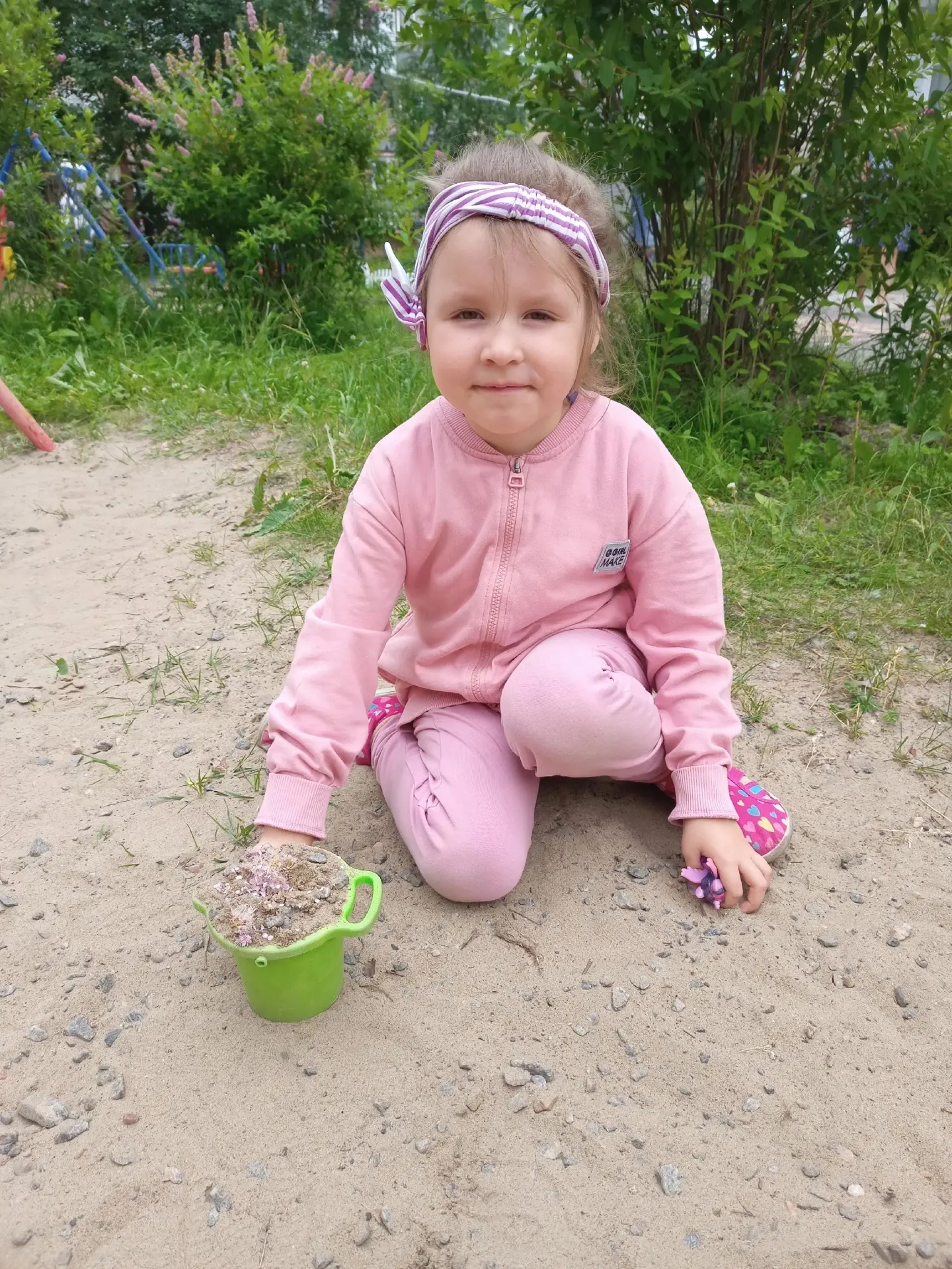 Солнце, воздух и вода - наши лучшие друзья.☀️
Лето - прекрасное время года.
Солнце 🌞 с каждым днём 