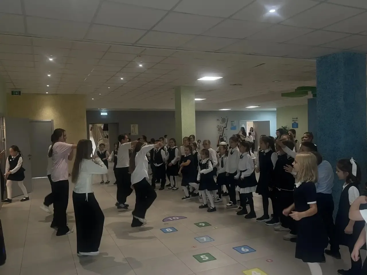 ТАНЦЕВАЛЬНЫЕ ПЕРЕМЕНЫ