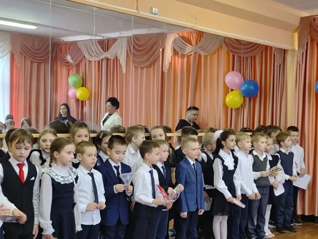 В 1 «Б» и 1 «Г» классах прошёл праздник «Прощание с Букварём»!  📚  🎉 Для наших первоклассников это с