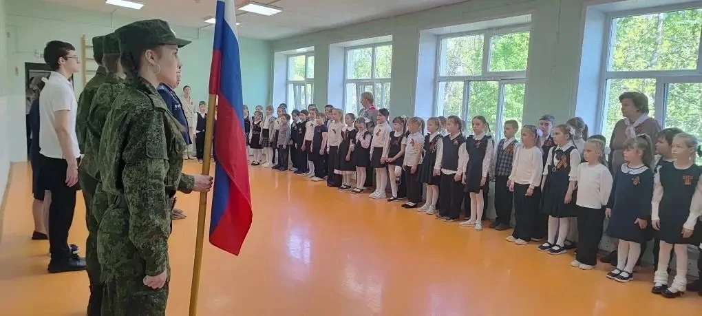 В преддверии великого праздника Дня Победы в гимназии состоялась торжественная церемония посвящения 