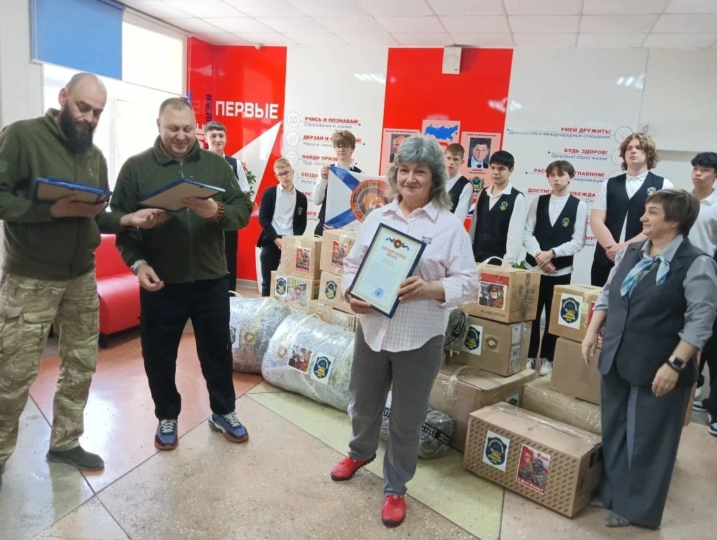 🌟 Торжественная передача посылок нашим бойцам добровольческого отряда «Тигр»! 🌟  Сегодня состоялся в