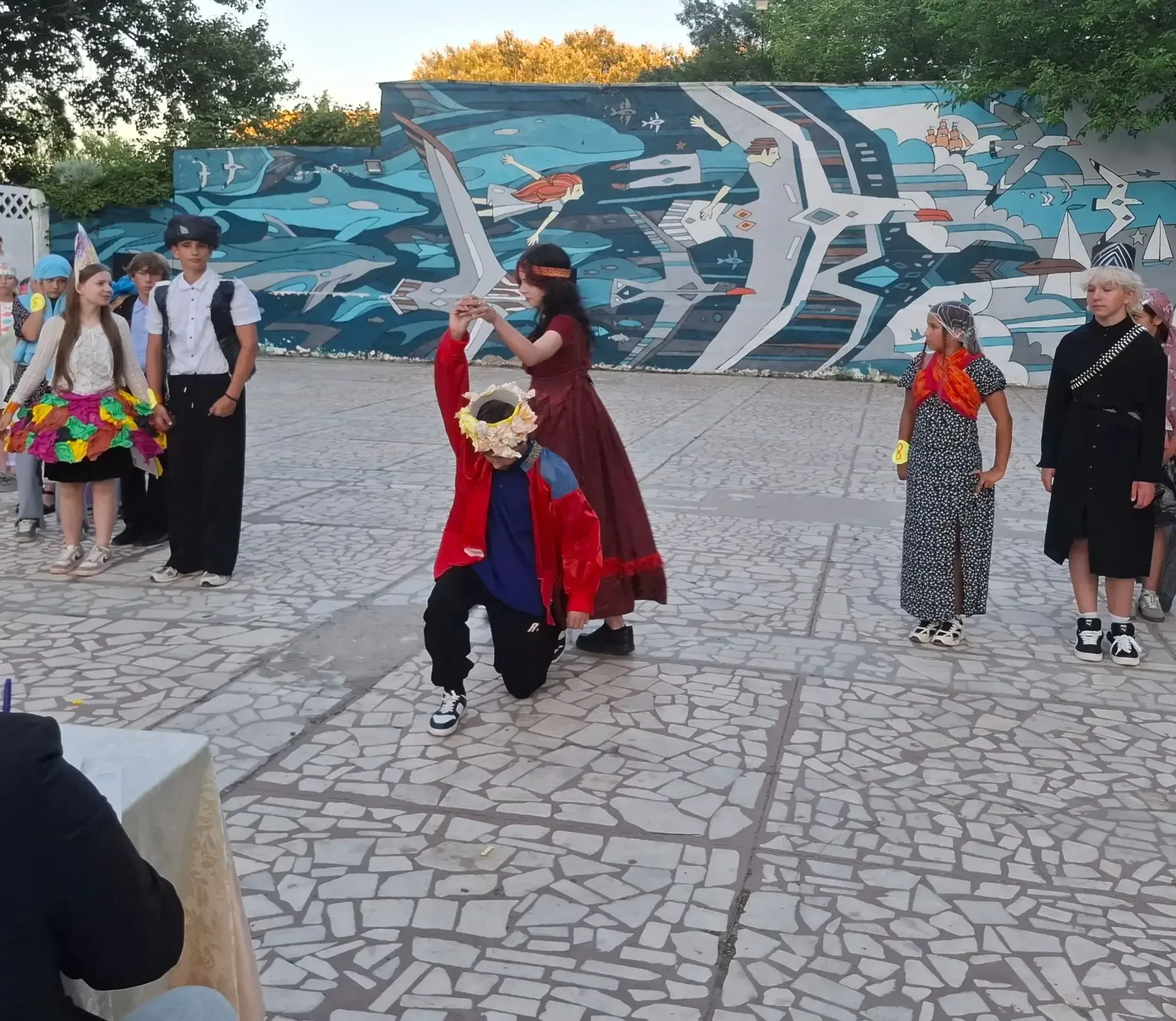Сегодня  прошел конкурс "Мисс и мистер Черноморская зорька".Такие конкурсы в лагерях — ...