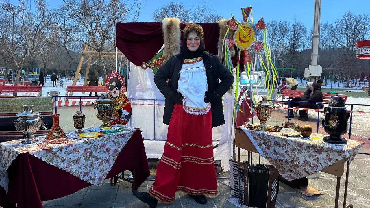 🌞🥞 Масленица — ярко, дружно, креативно!  В этом году наша школа приняла участие в конкурсе фотозон, 