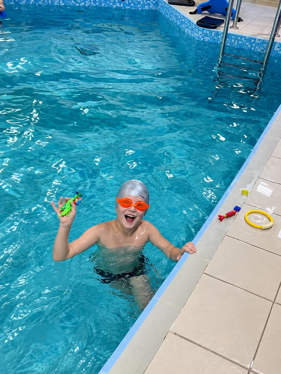 🏊‍♀️ Набор в группы по детскому плаванию открыт! 💙