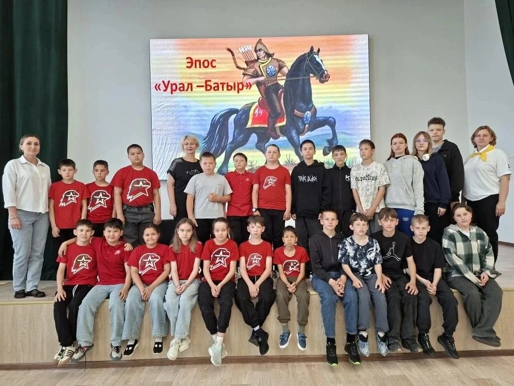 Пятого июня в профильном лагере "Патриот" при МБОУ СОШ № 5 с. Раевский  прошло спортивно - познавате