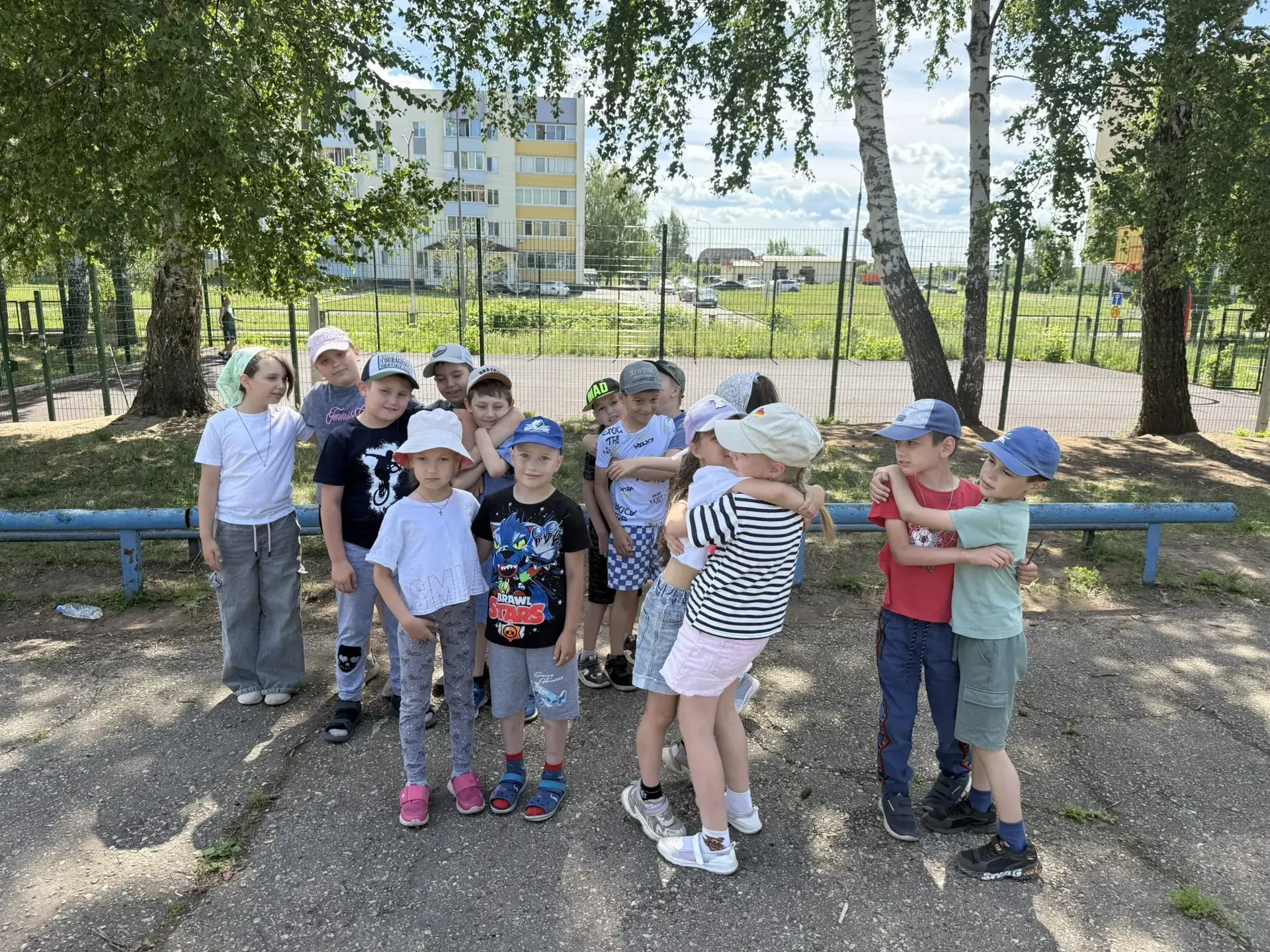 🥳 В нашем пришкольном лагере сегодня царила удивительная атмосфера, ведь ребята отправились в путеш