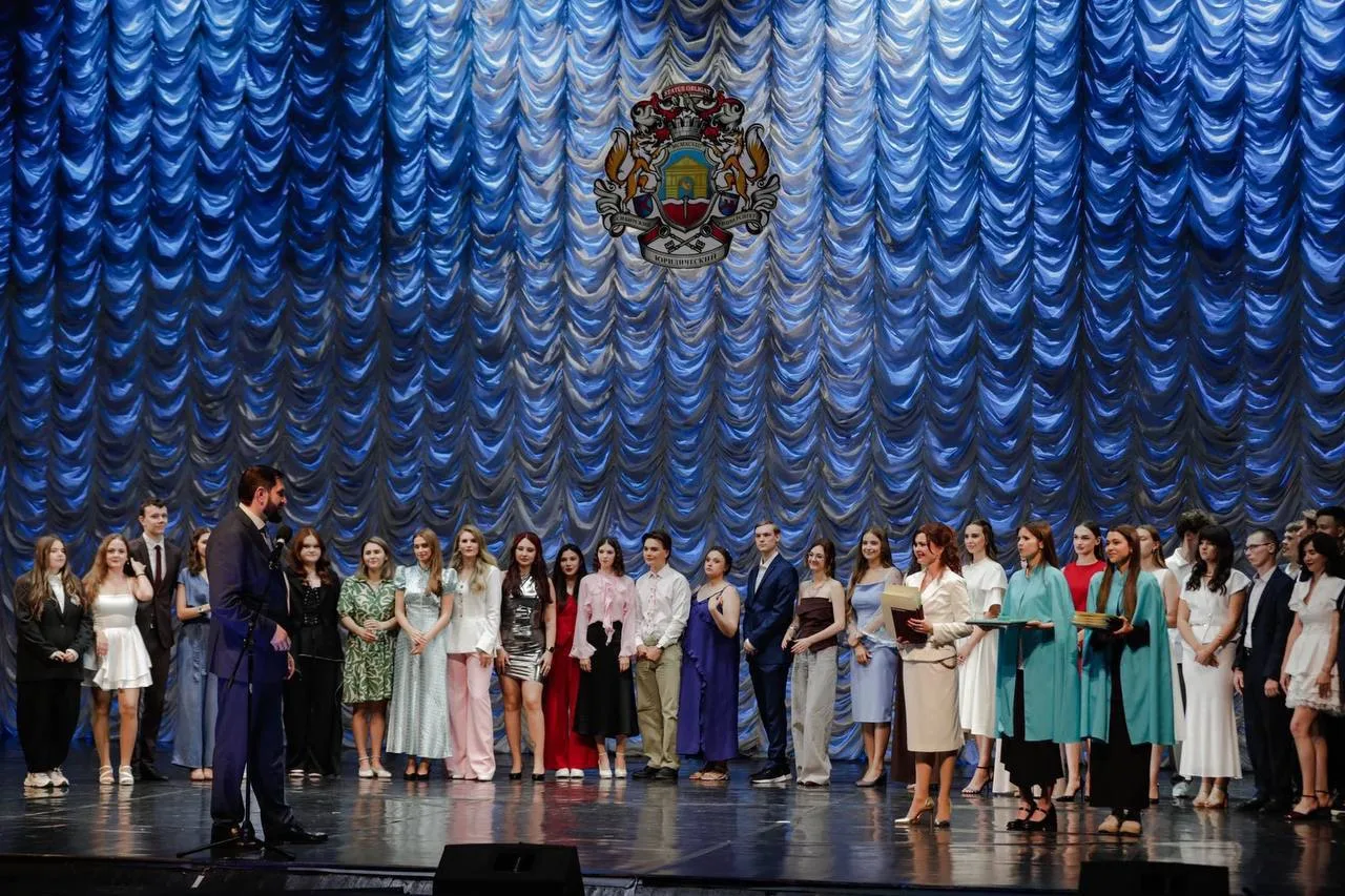 🎉 ВЫПУСКНОЙ 2026. ДИПЛОМЫ ПОЛУЧЕНЫ! 

⭐️ Сегодня в Сибирском юридическом университете — важное собы