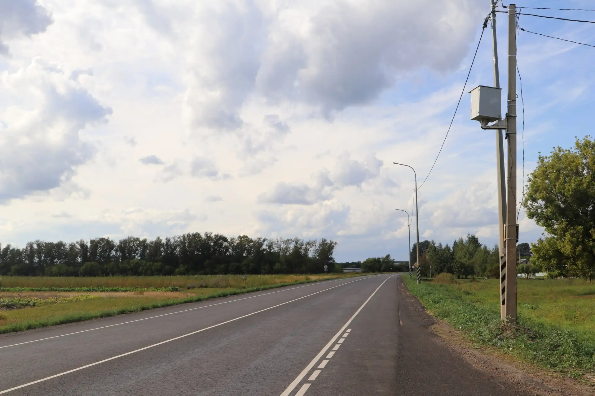 В Железногорском районе завершены основные работы на двух участках автодороги Тросна‑Ка...