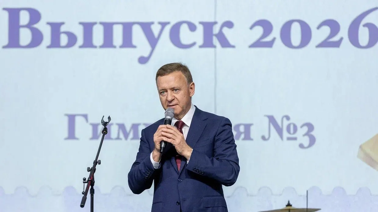 🔔 В Южно-Сахалинске прозвучали последние звонки  Сегодня для выпускников города завершился важный эт