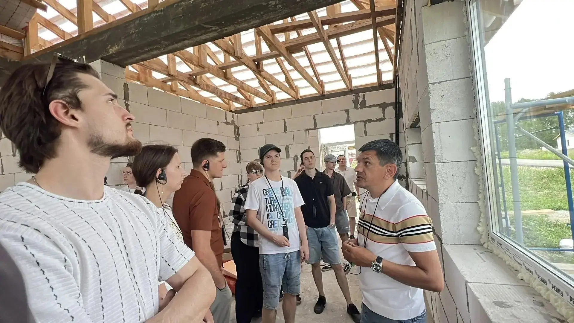 🏗Наша следующая остановка - коттеджный посёлок Лесной-2. 

Это один из крупнейших и первых проектов