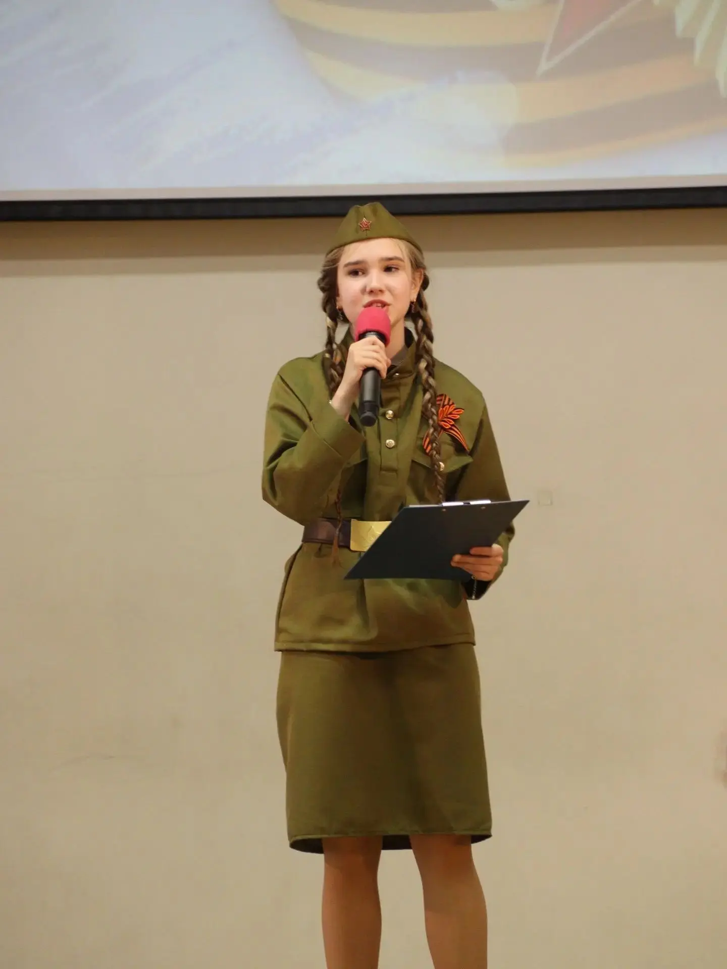 Бессмертный полк: Герои рядом с нами В преддверии самого главного праздника нашей страны — Дня Велик