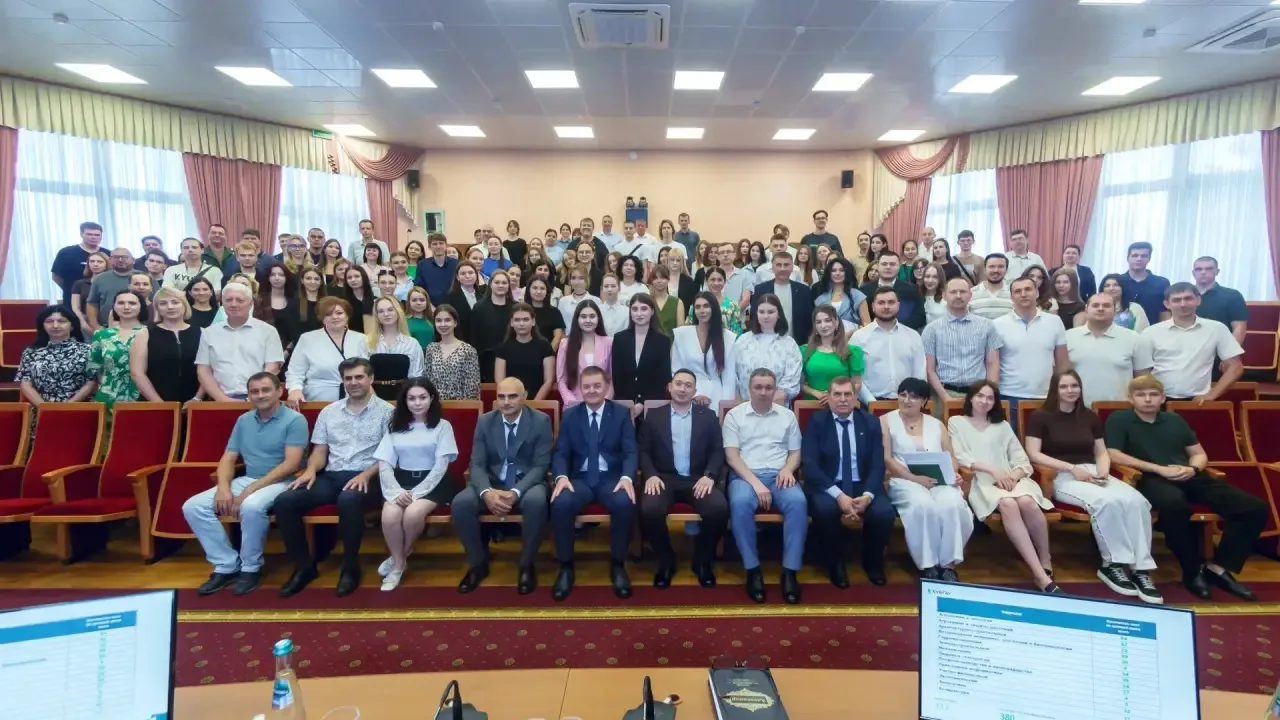 Приёмка Кубанского ГАУ готова встречать абитуриентов!

В университете прошла традиционная встреча ко