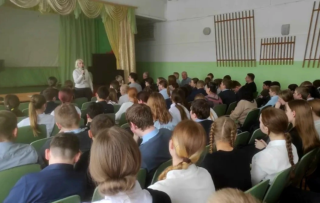 🚭В минувшую пятницу в нашей школе состоялась профилактические беседа.🚳