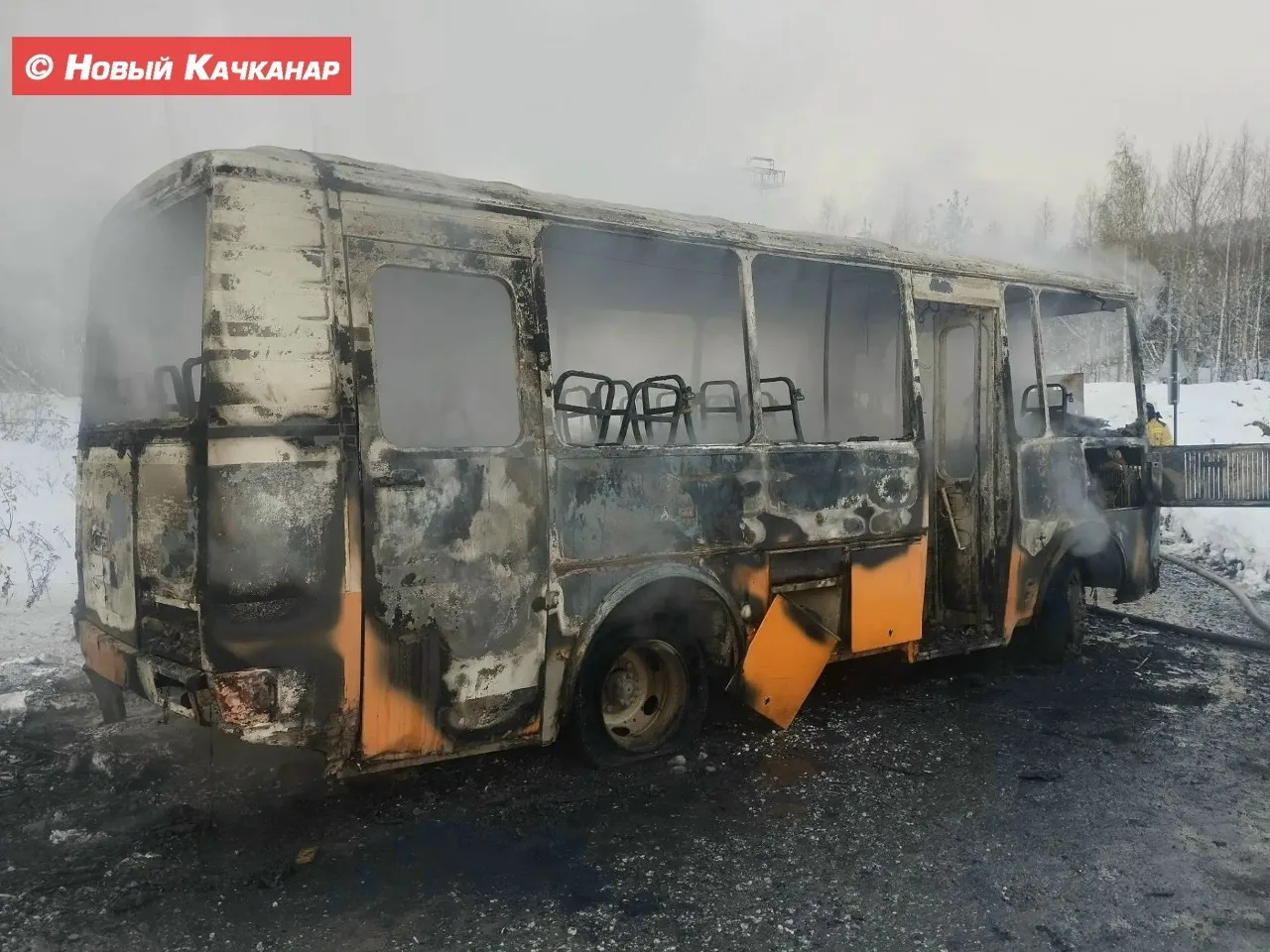 В ГОКЕ СГОРЕЛ АВТОБУС