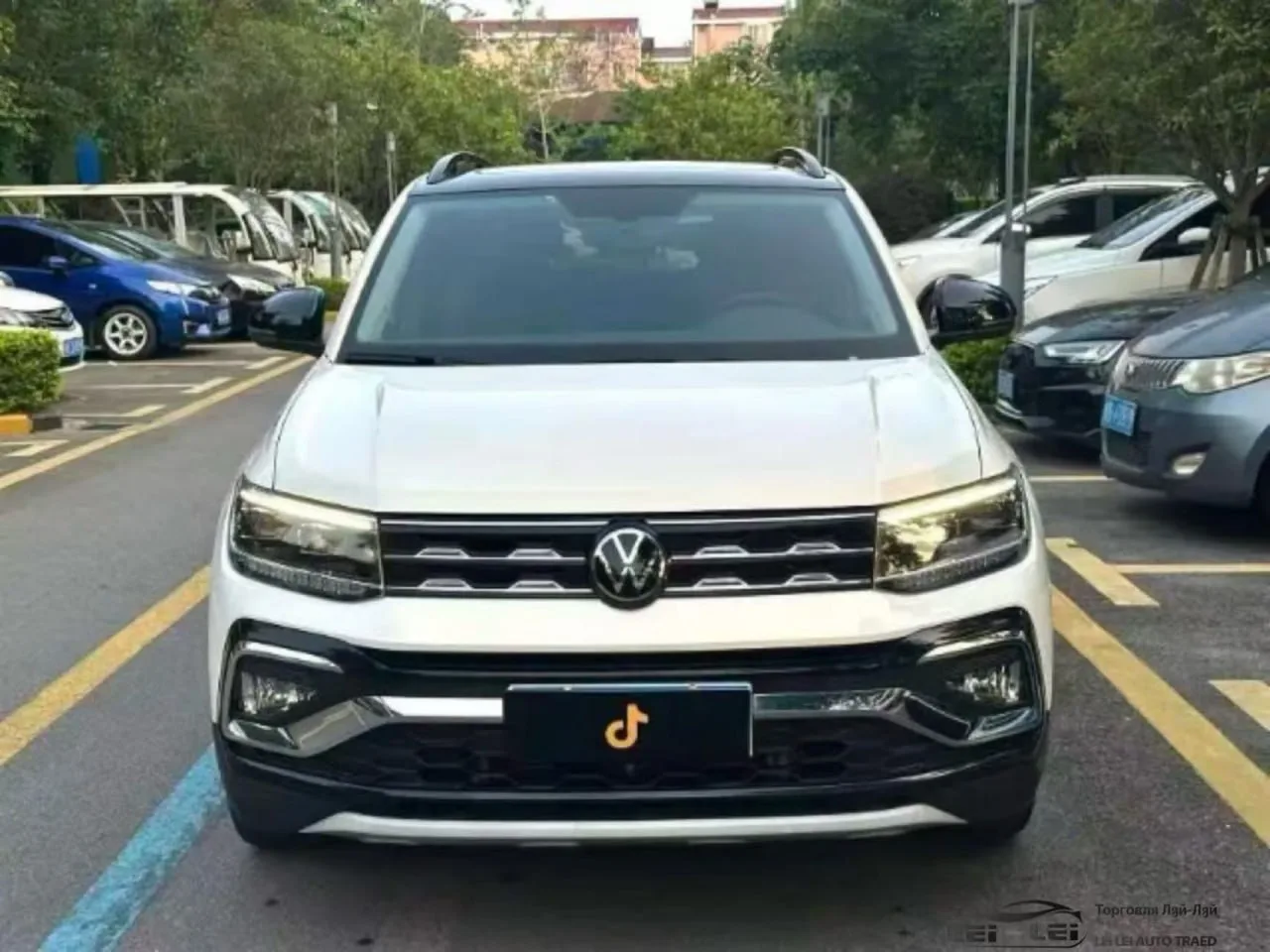 Volkswagen T-Cross 2022 1.4TSI 280TSI Comfort Edition Automatic 
⚙️ Привод: 2WD 🛞
🔧 Объём двигател