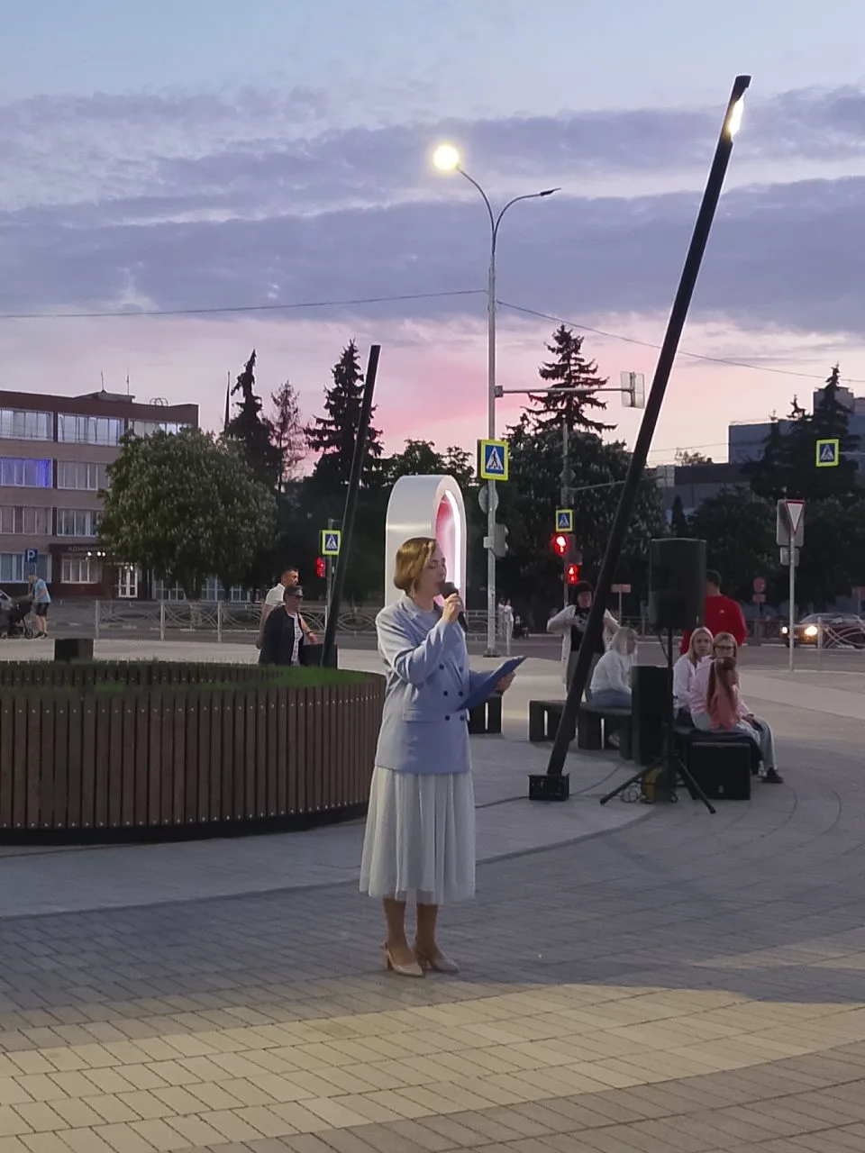 Дом детского творчества открыл цикл мероприятий "Любовь к городу от часа до века"