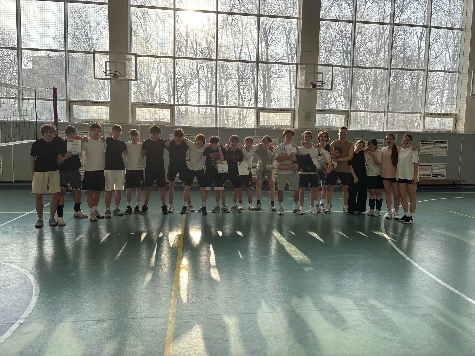💥Общешкольный турнир по волейболу💥  📍 Сегодня, 14 марта 2026 года, прошёл турнир по волейболу среди 