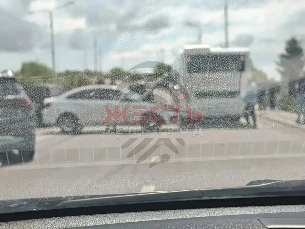 ДТП на Красноармейской
Там столкнулись автобус и легковой автомобиль. Движение затруднено. Подробнос