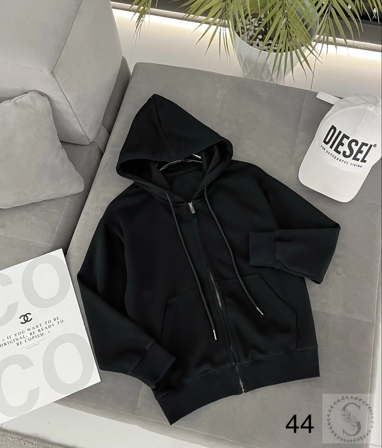 https://vk.com/photo-184814919_493352257
