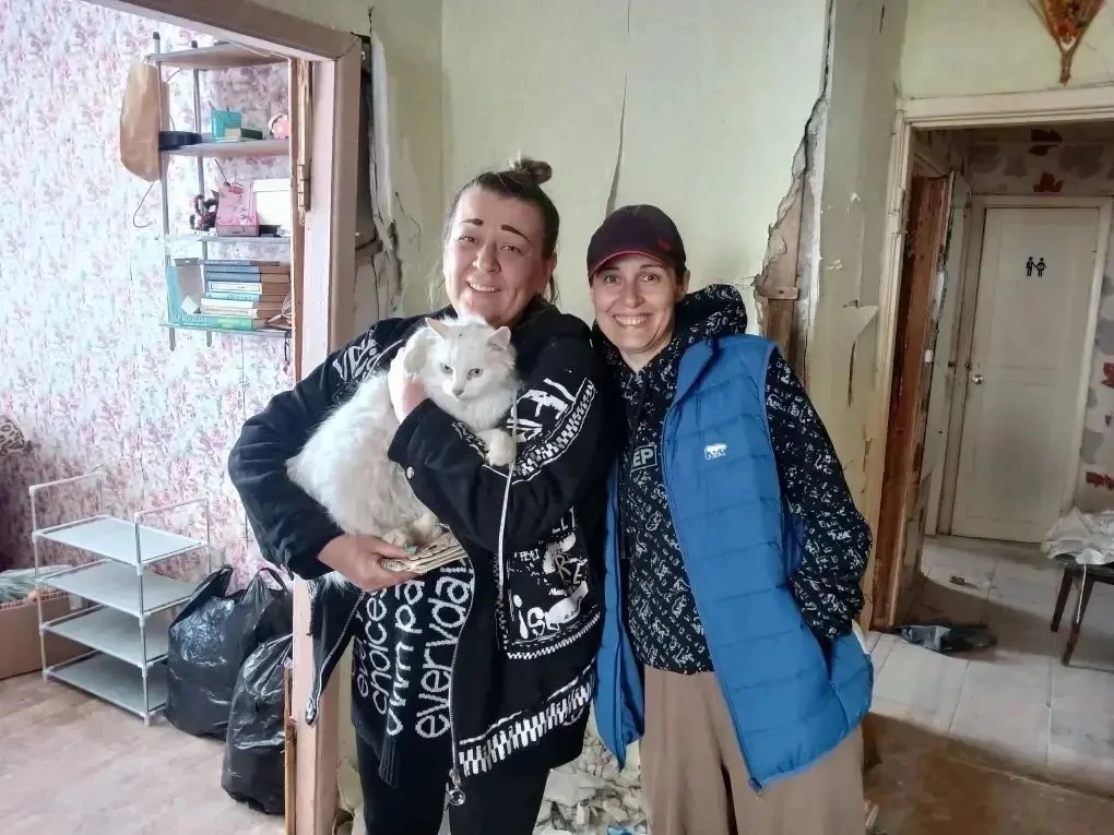 🐈  6 дней без еды и воды. Кота, пропавшего после взрыва в многоэтажке Севастополя, нашли