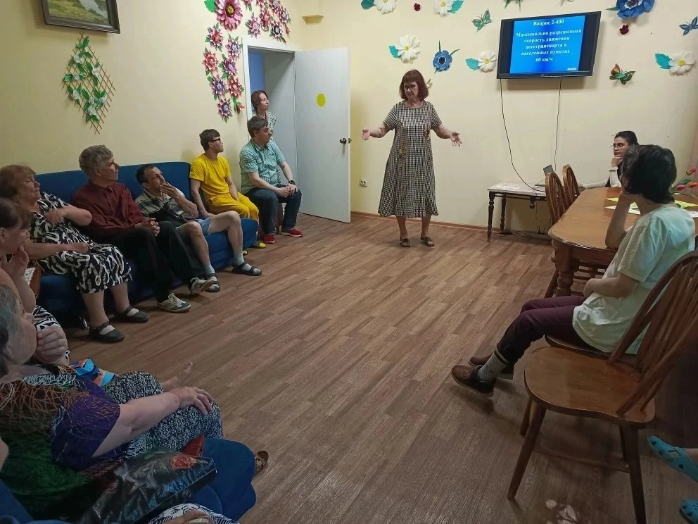 Сегодня  в  стационарном отделении для граждан пожилого возраста и инвалидов (по типу «дом-интернат»