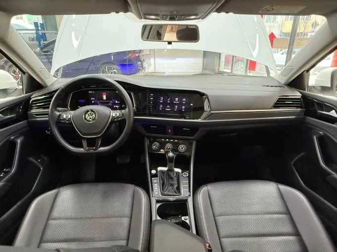 VOLKSWAGEN SAGITAR 280TSI DSG из Китая🇨🇳  • год выпуска 2021/10 • 1.4 л. бензин/ 150 л.с. • пробег -
