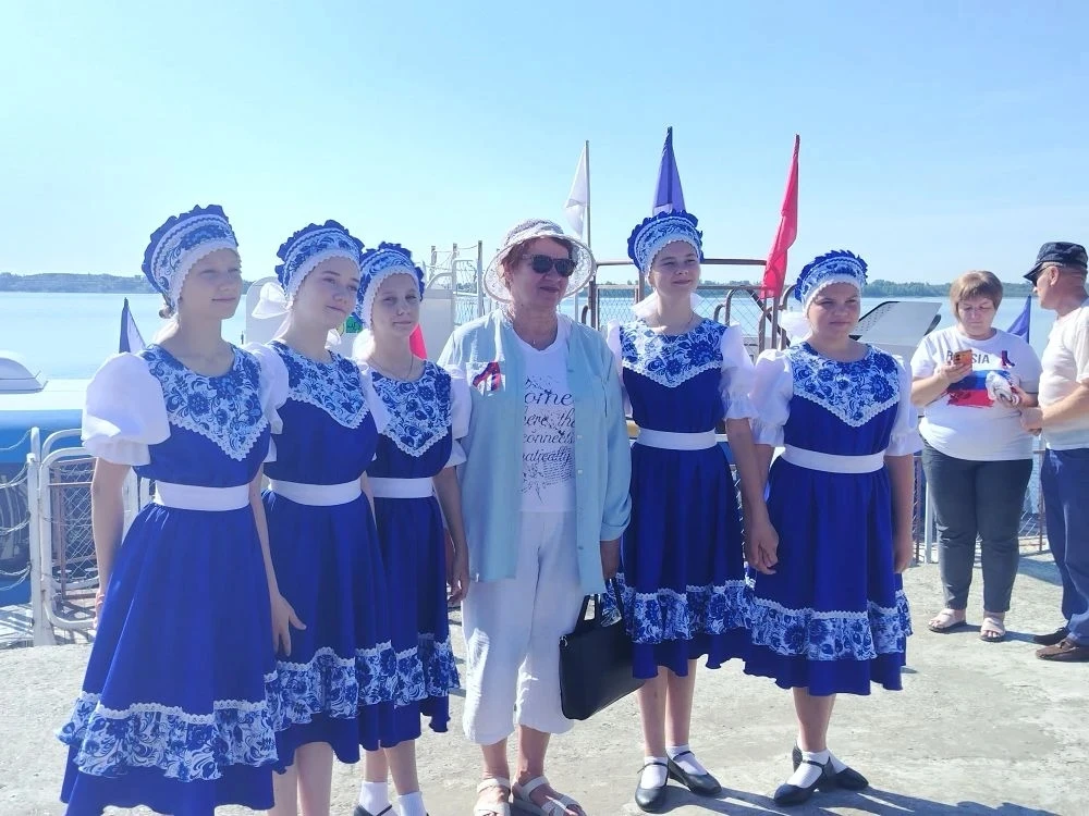 🇷🇺 День России в Воскресенском: встречали «Валдаи» с музыкой и душой!

12 июня у нас был знаменате