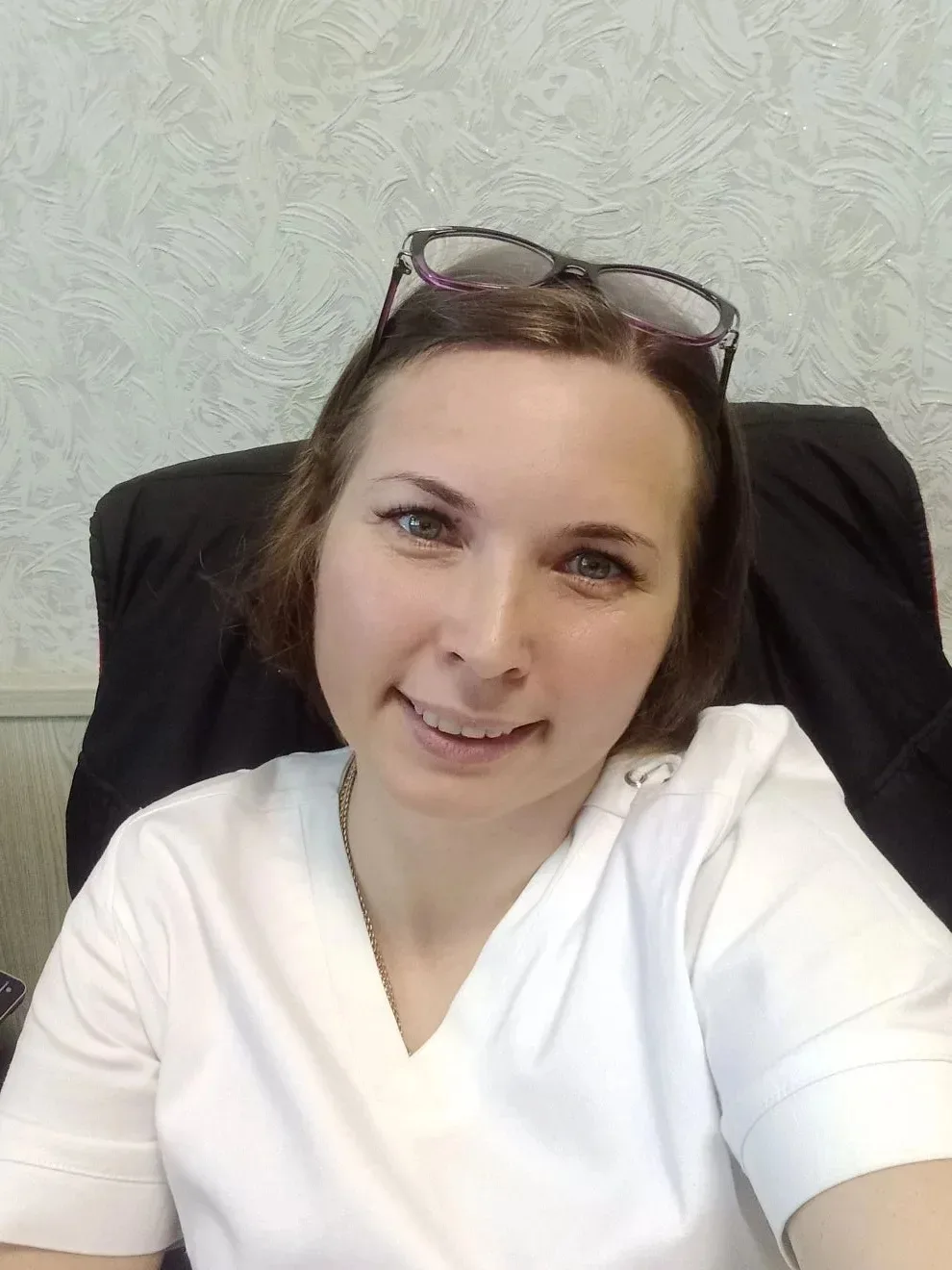 Уважаемого ведущего врача