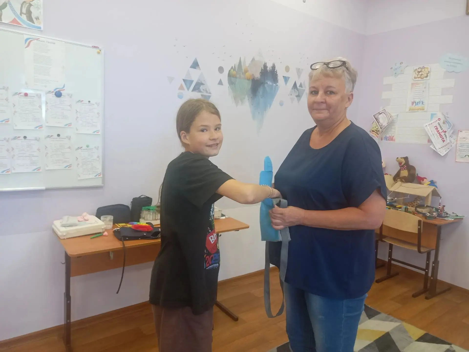 🌍 В мире интересного: батл, театр и мешок сюрпризов! 🎭🧠

Сегодня наш лагерь превратился в арену з