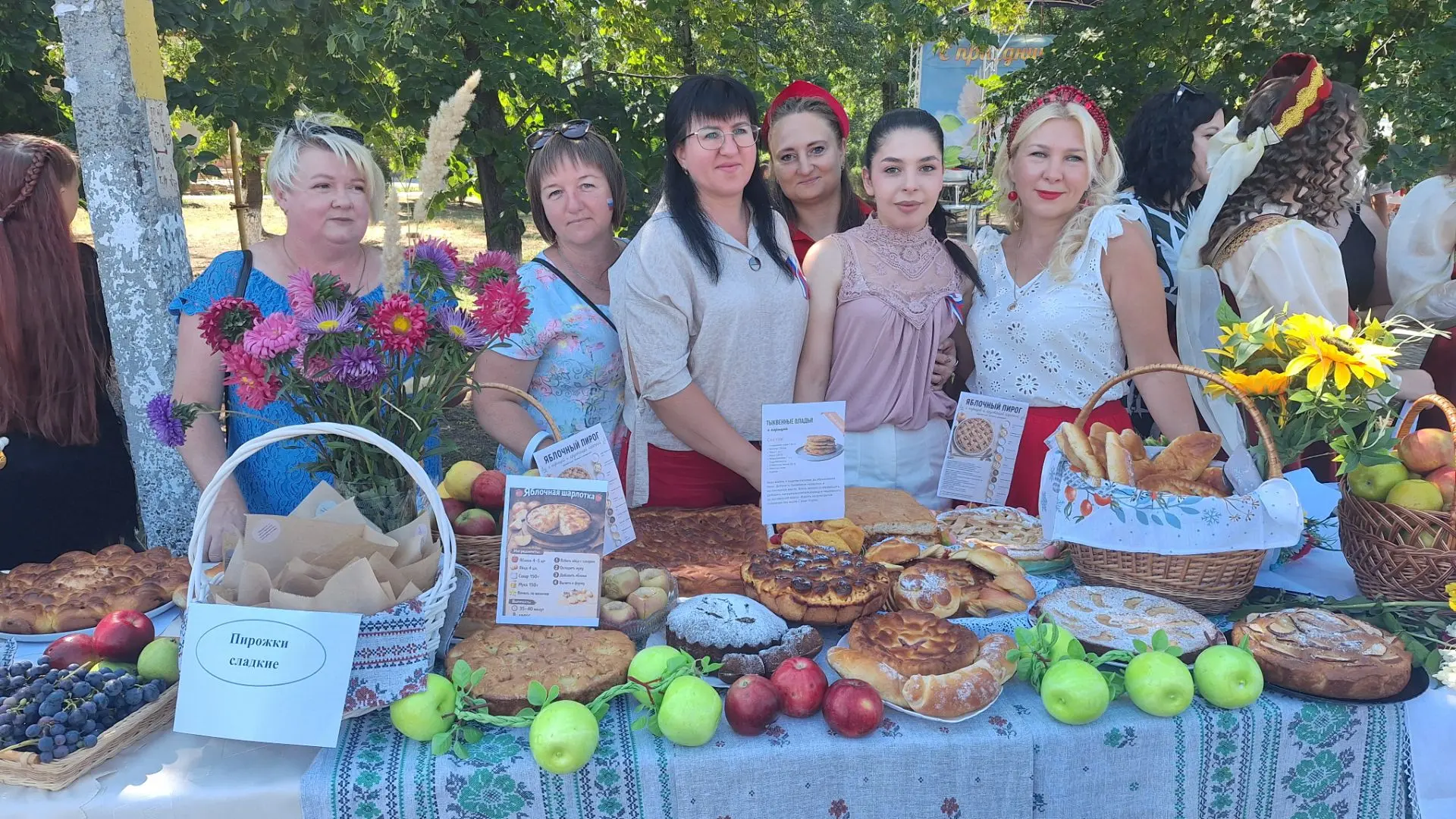 Как в детском саду №7 «избу пирогами красили»🥞