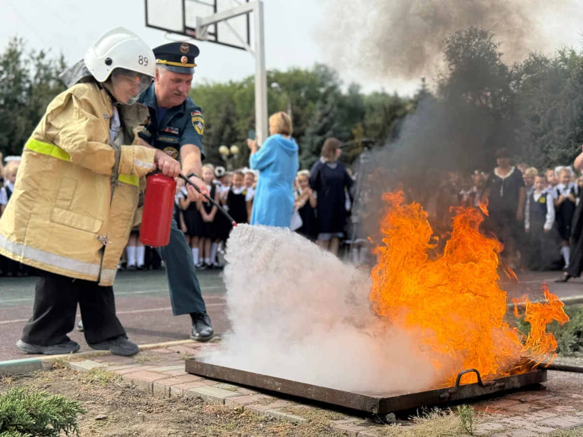 🚒 В школах Батайска продолжаются тренировки по пожарной безопасности
