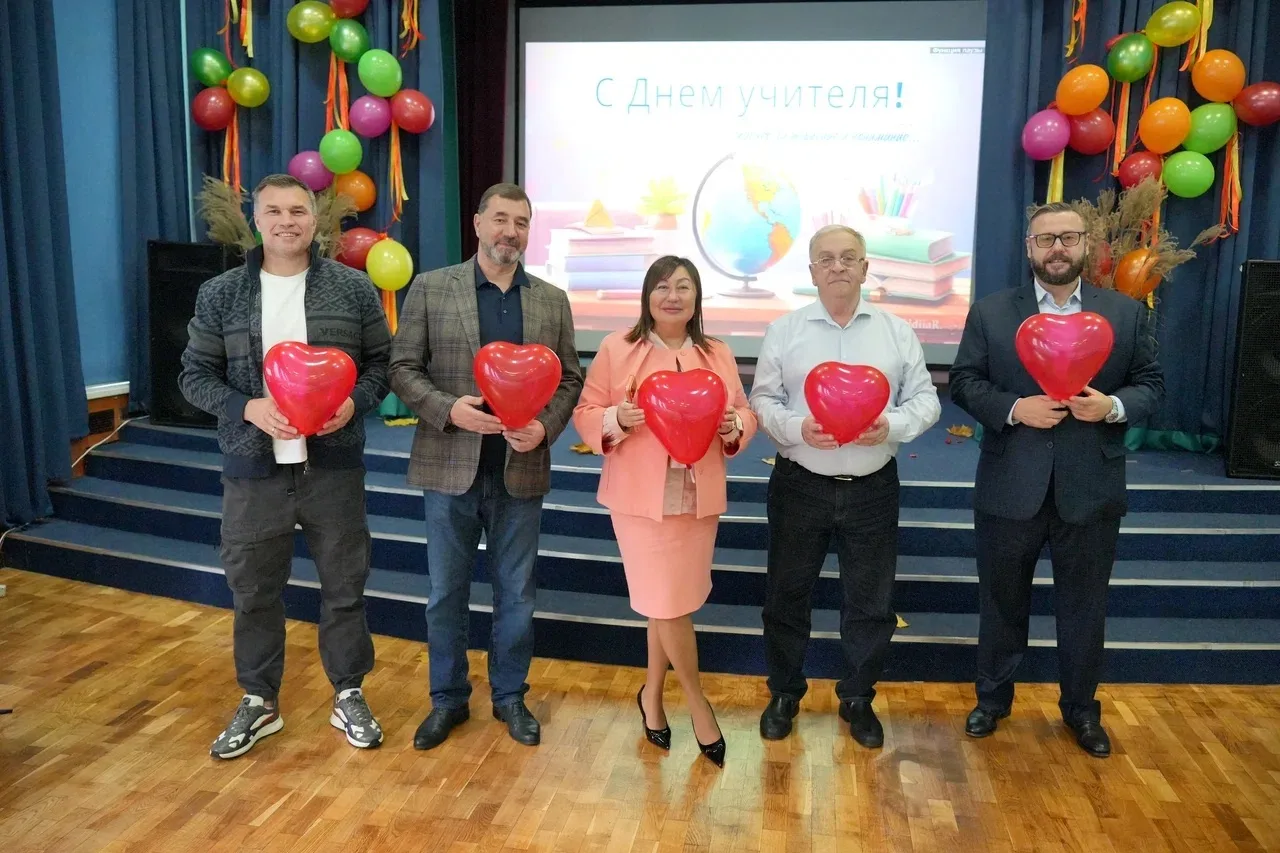 🎉 Праздничный день завершился трогательным концертом и самыми искренними поздравлениям...