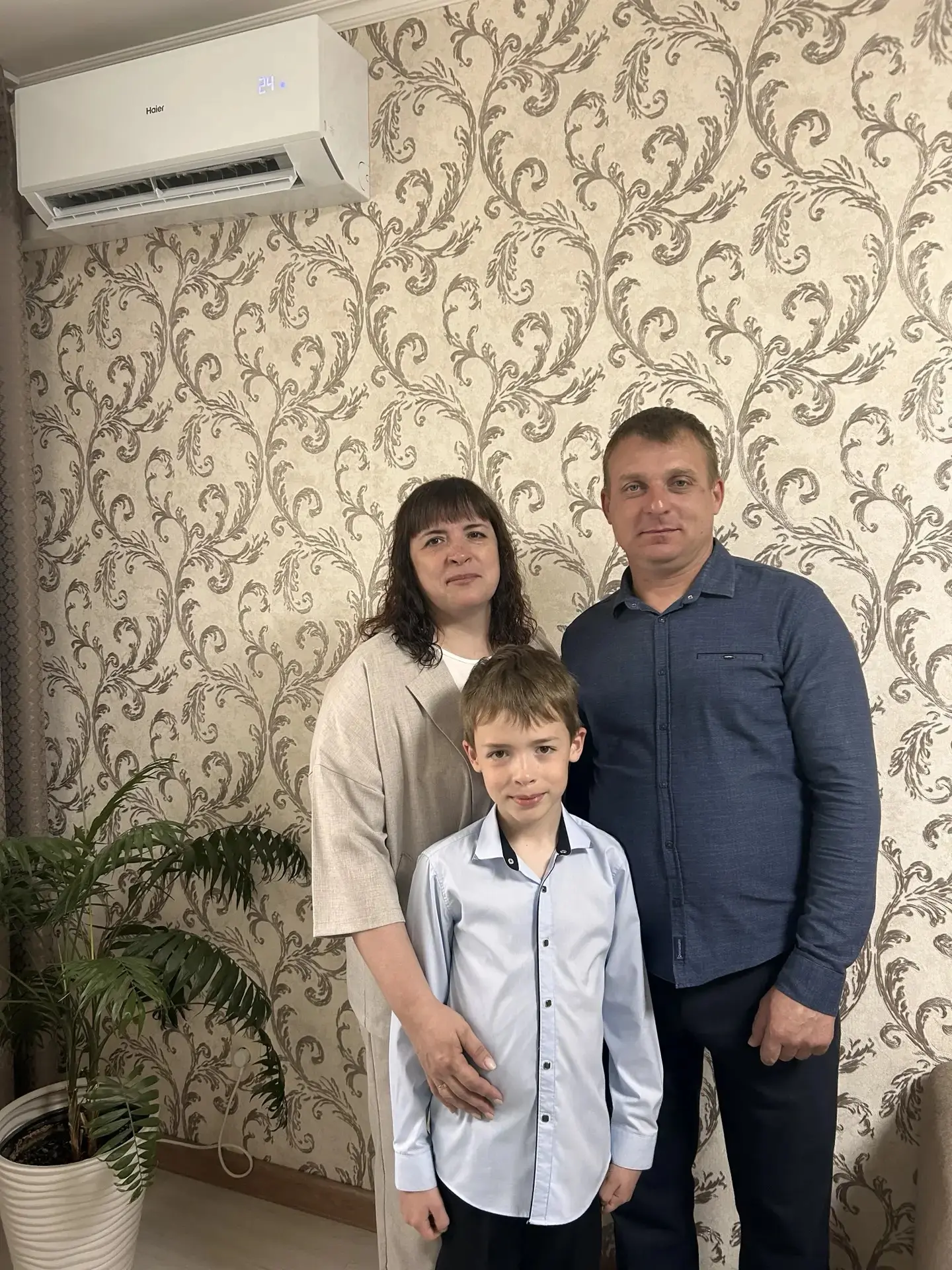 Олеся Ивановна Карпушкина, директор школы №1:

– Для меня семейные ценности – это три неразделимых п