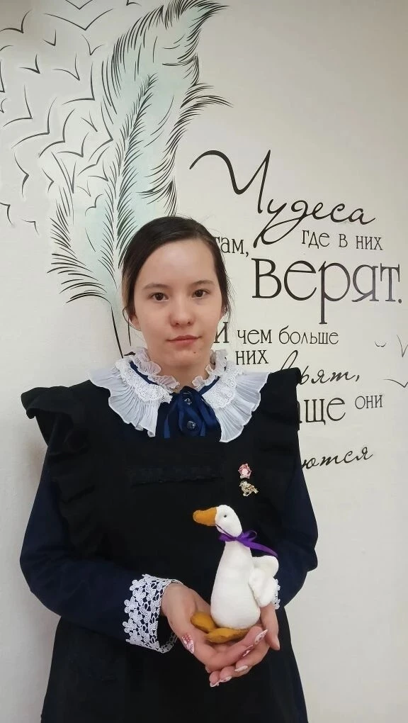 Учащаяся объединения «Арт-студия» Забелина Полина, стала участницей отчетной выставки «...