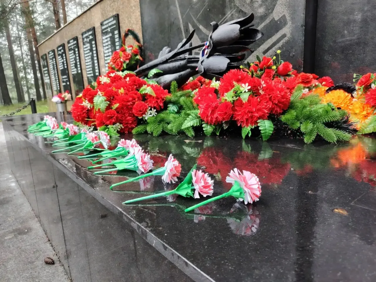 🕯22 июня — День Памяти и скорби миллионов сердец потомков героев...

22 июня 2026 года по всей стра