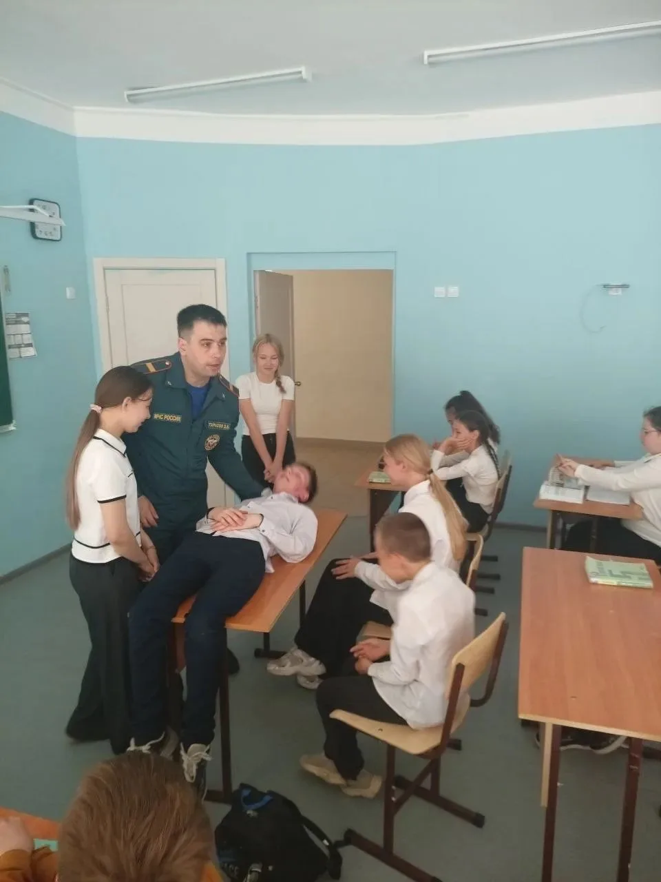 🚨 Безопасность на первом месте: урок от 43 ПСЧ для белебеевских пятиклассников

Лето — время не тол