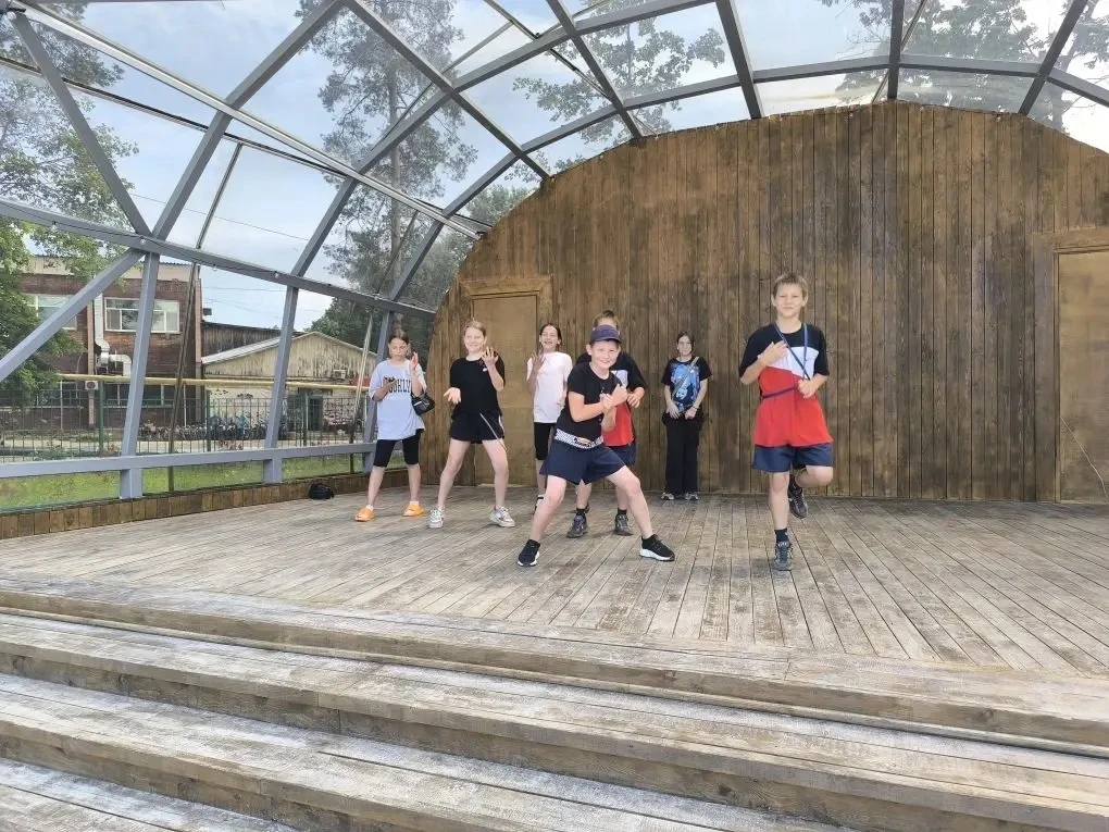 🌞 Какой насыщенный день на летней школьной площадке!

Сегодня мы устроили настоящий праздник и отпр