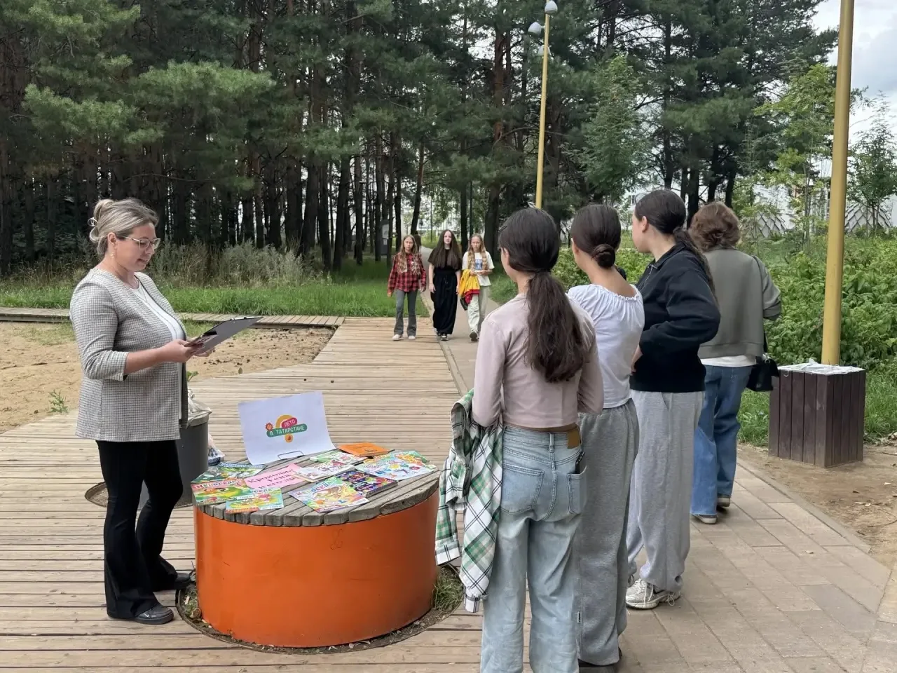 Крокодил Гена и его друзья
#БиблиотекиЕлабуги #ЛетовТатарстане

В рамках проекта «Лето в Татарстане»