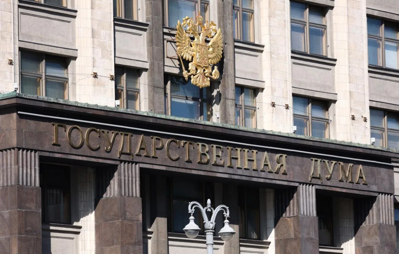 Жёнам участников СВО, воспитывающим детей, хотят засчитывать в страховой стаж время слу...