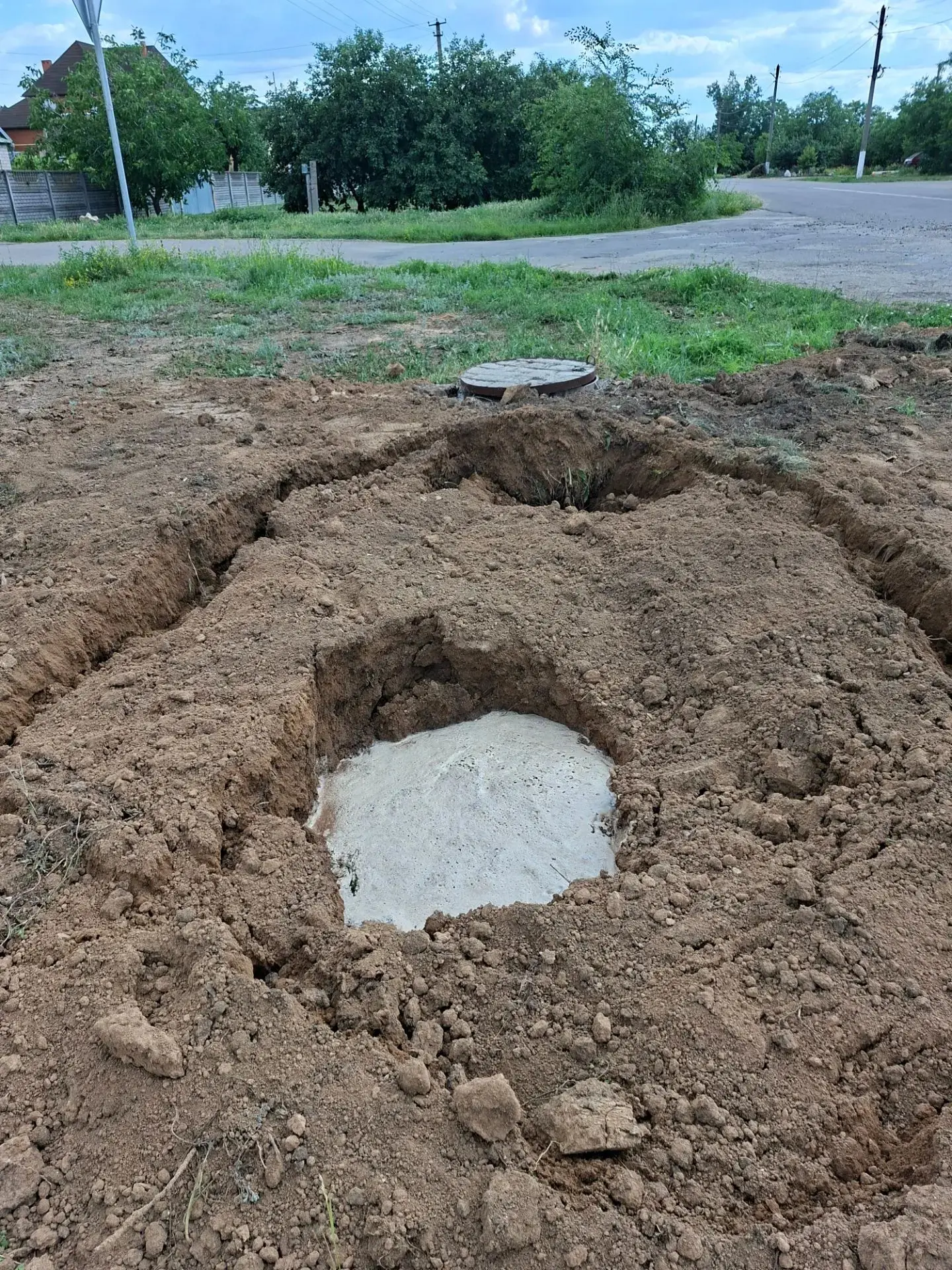 В связи с прорывом на водопроводной магистрали  по ул.  Свердлова 87.
20.06. в 08:30 будет прекращен