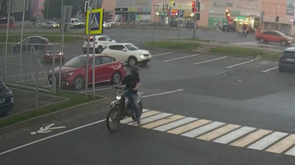 🏍️ В Брянске после погони задержали троих шумных байкеров

Во время рейда в Советском районе сотруд